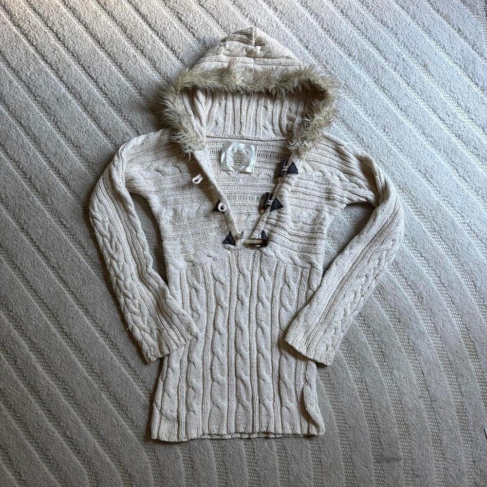 VTG Y2K Old Navy Cable Knit Hooded Henley Toggle Sweater size Small Boho Grunge